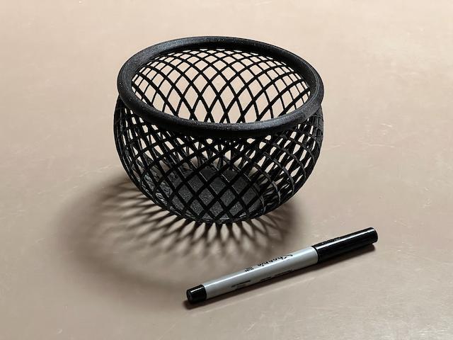 Basket Bowl - I have been admiring this basket for some time and finally printed this one at the normal size and another at 80%.  Both turned out great.  Prusament Galaxy Black PLA.  Thanks for the wonderful model. - 3d model