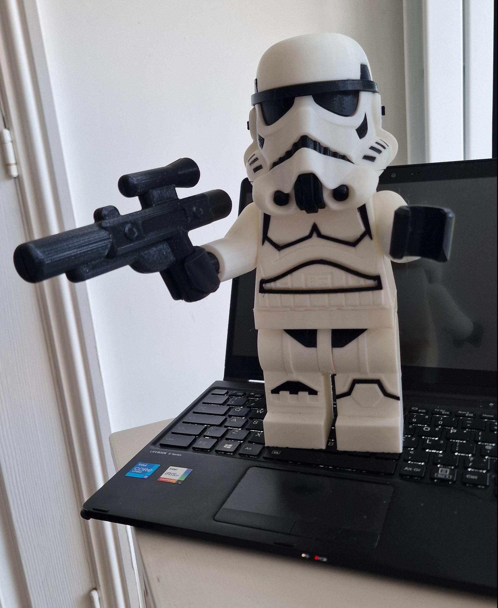 Stormtrooper (6:1 LEGO-inspired brick figure, NO MMU/AMS, NO supports, NO glue) 3d model