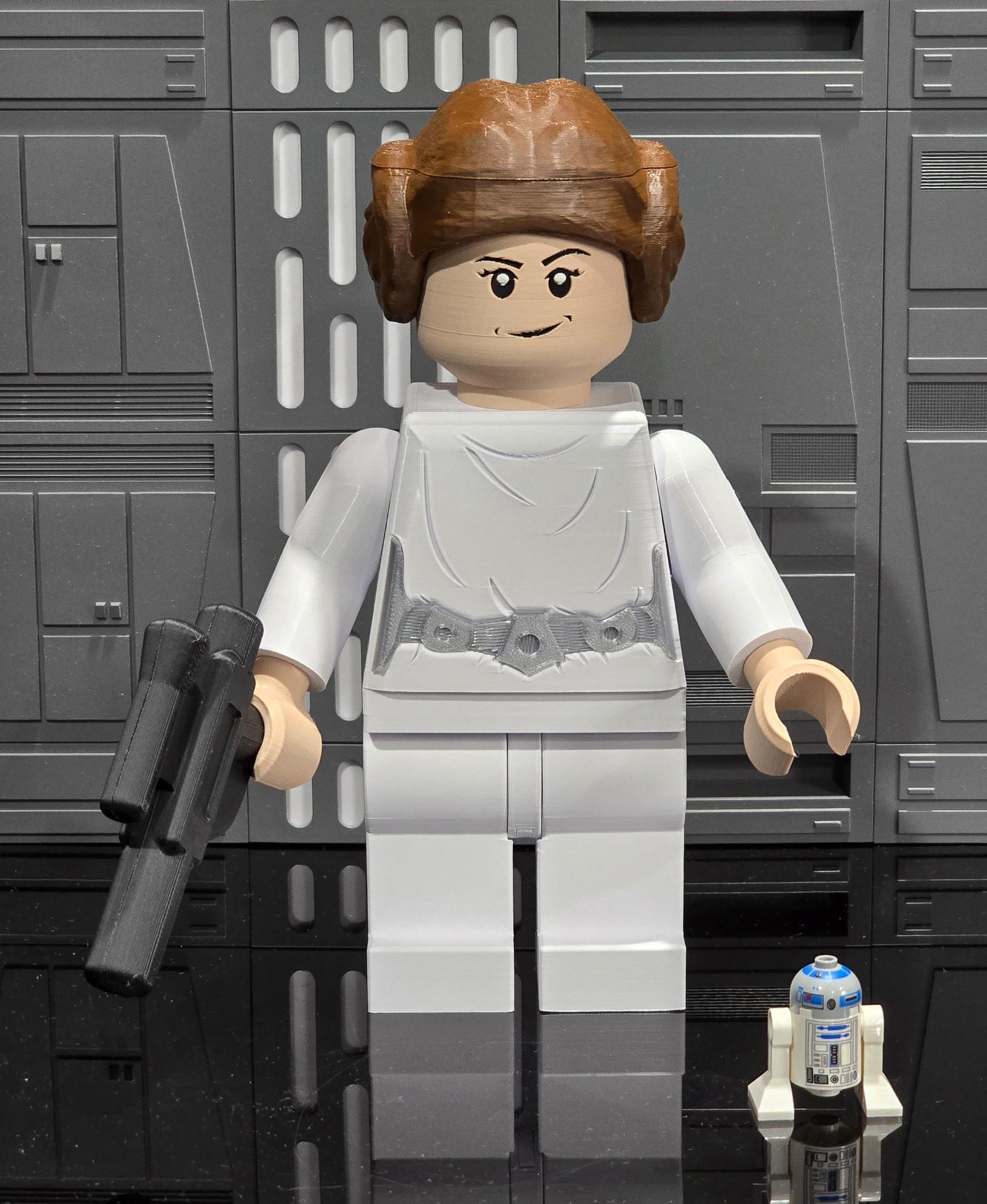 Princess Leia (6:1 LEGO-inspired brick figure, NO MMU/AMS, NO supports, NO glue) - "Print me, Obi-wan Kenobi. You're my only hope." - 3d model